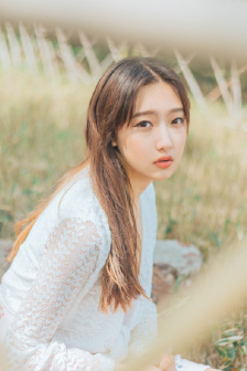 《丰满的老女人》伦理